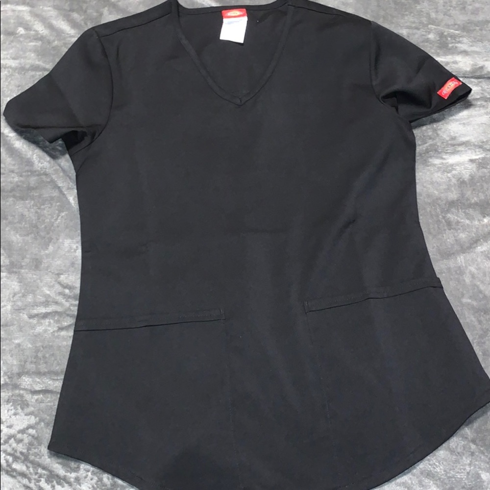 Scrub top